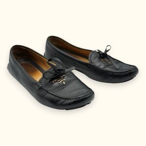 PRADA Women's Shoes Black Leather Driving Loafer‎ with Gold Logo Detail Size 6.5